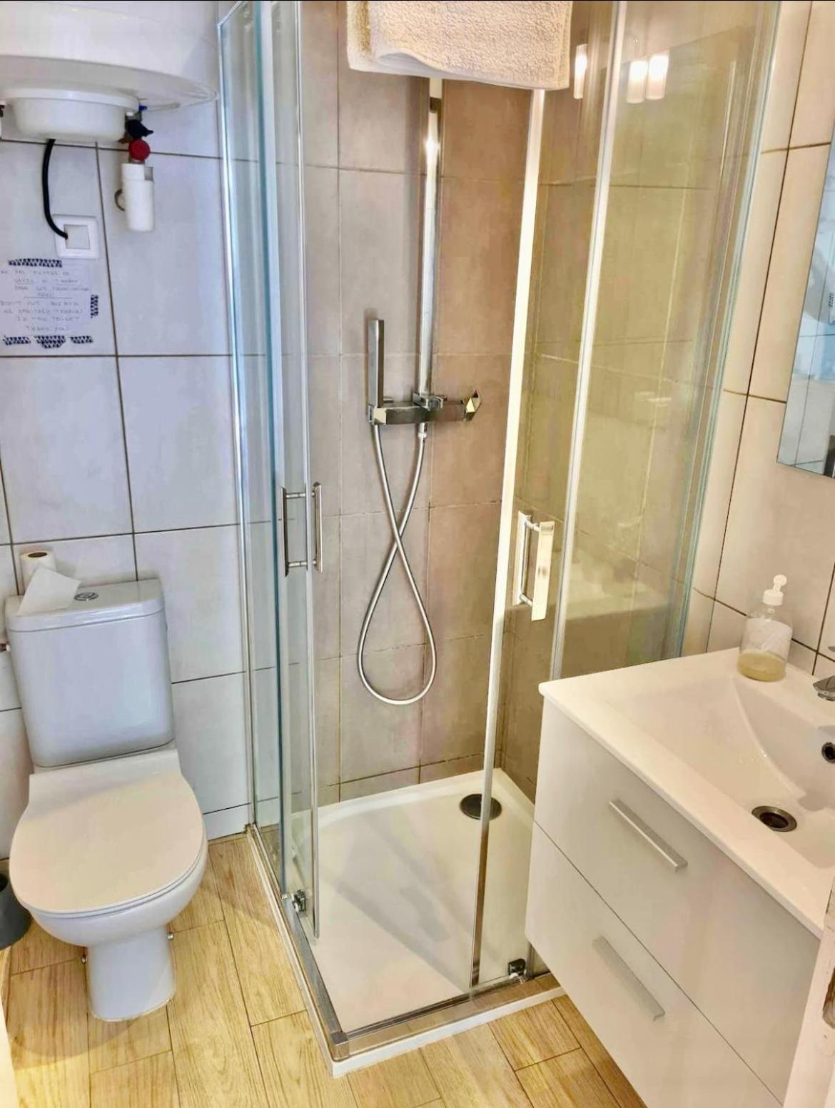 Le Logis De Rigoumel 1 Apartman Toulon Kültér fotó